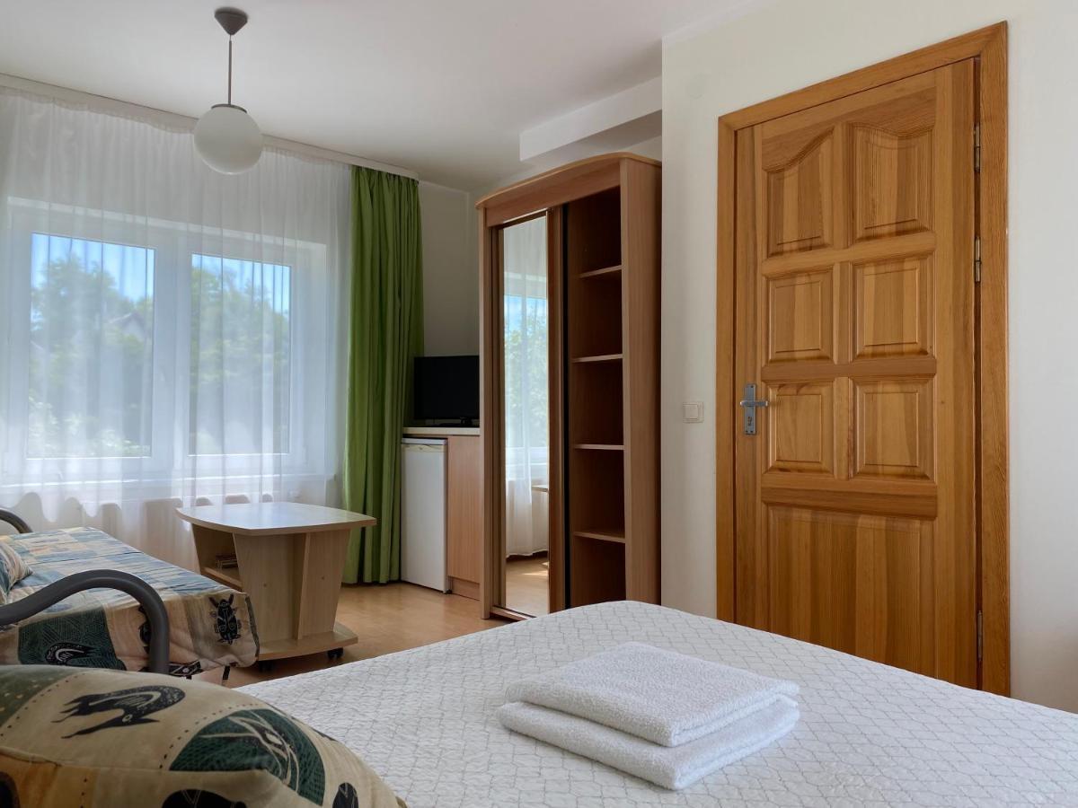 Hotel Sveciu Namai Dzukai Palanga Esterno foto