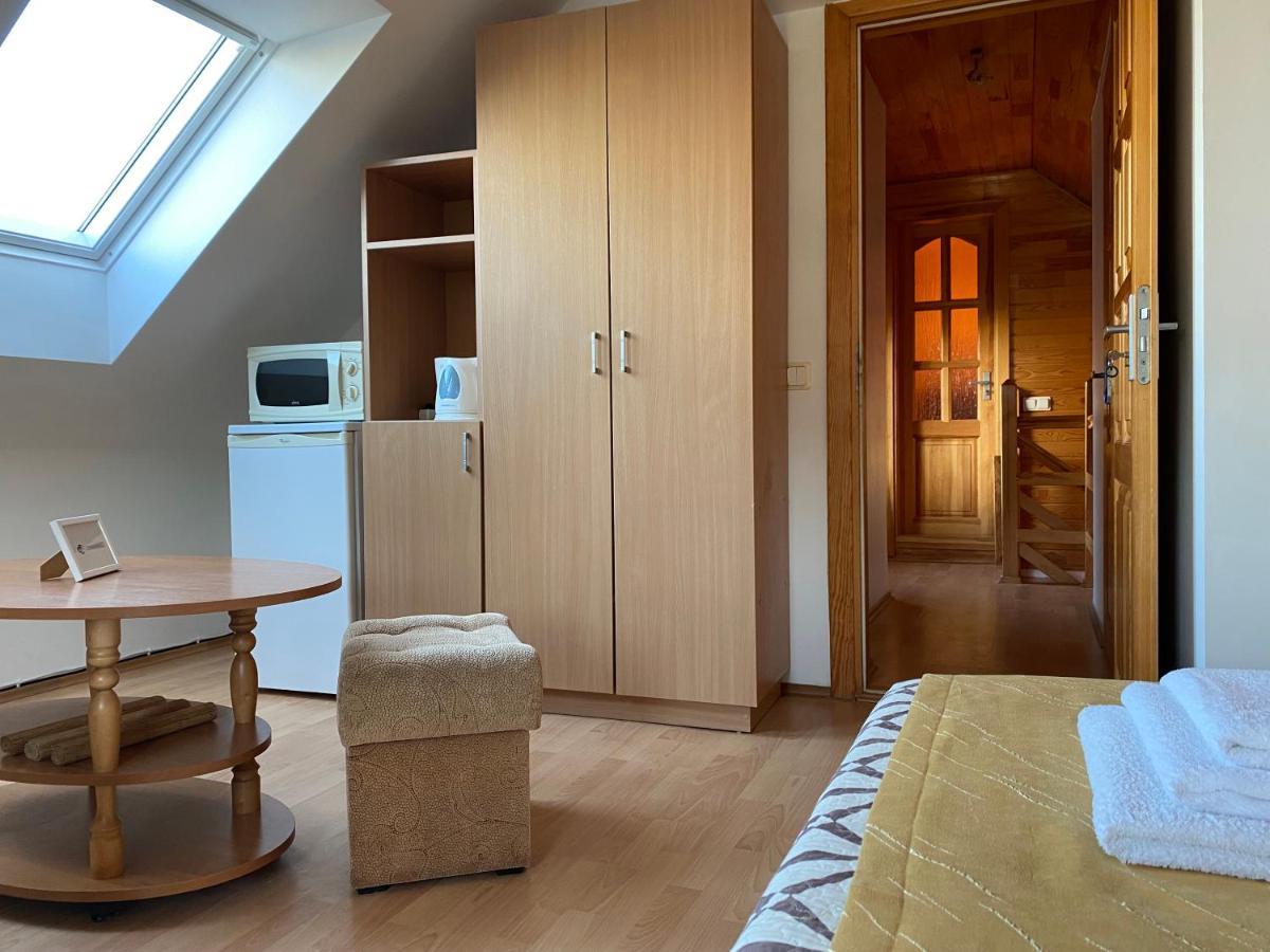 Hotel Sveciu Namai Dzukai Palanga Esterno foto