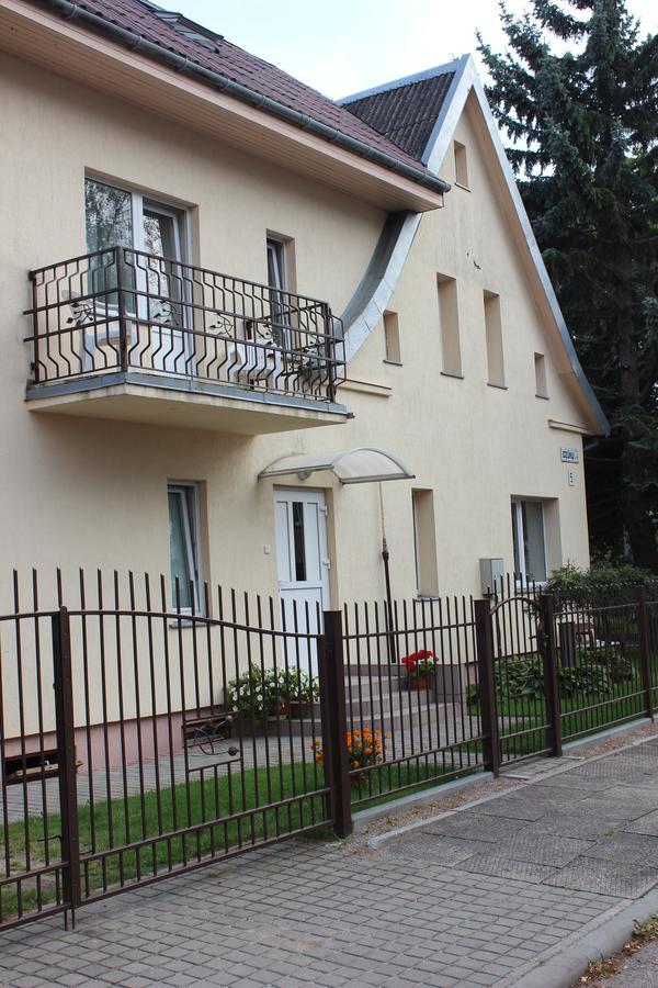 Hotel Sveciu Namai Dzukai Palanga Esterno foto